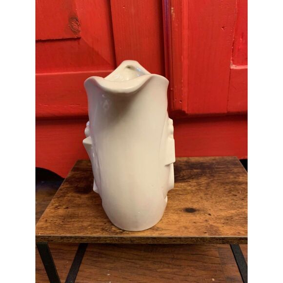 Vintage Seagrams 7 Ceramic Bar Pitcher Crown Whiskey White Red Mint Condition - Picture 4 of 6